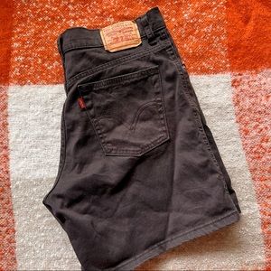 Levi’s 550 Shorts
